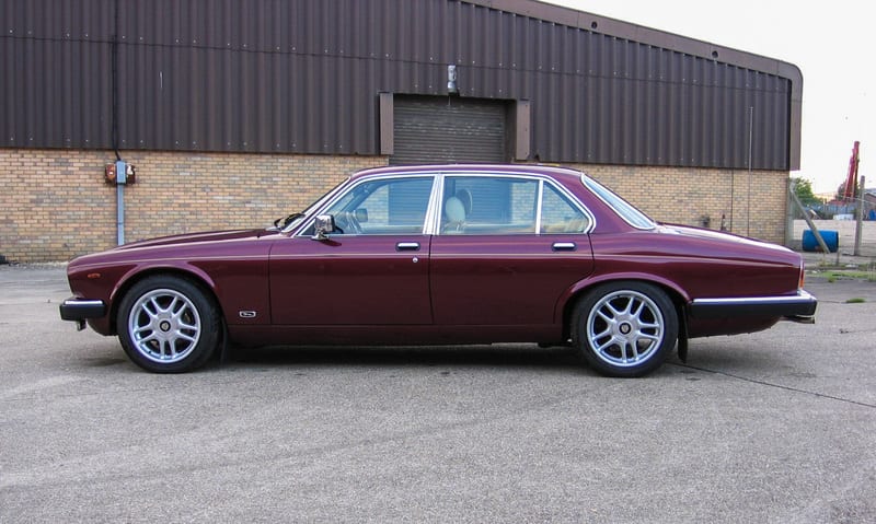 1991 Jaguar XJ12 Restoration